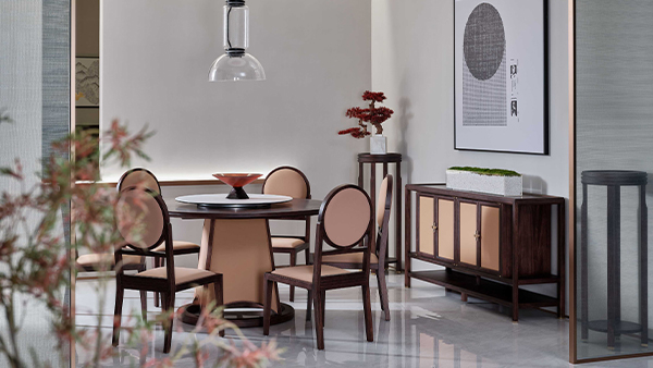 新中式餐厅空间圆餐桌